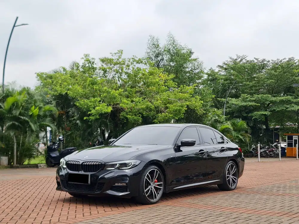 SUNROOF Odo=13K TAX=AGUSTUS BMW 330i M SPORT 2022 bmw 330 sport 2022