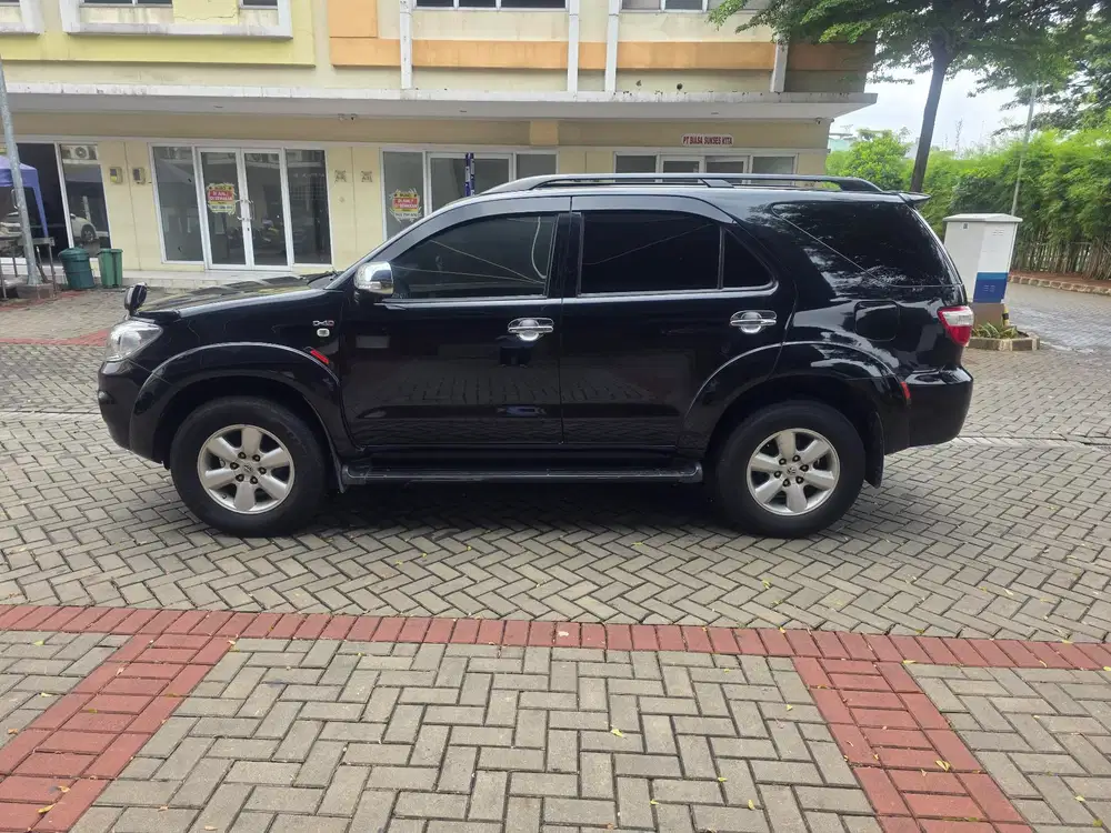 Toyota Fortuner 2010 Diesel