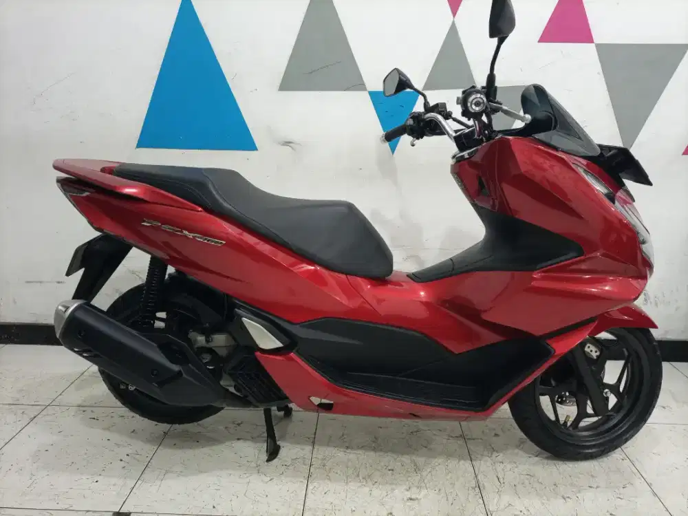 Honda PCX tahun 2024