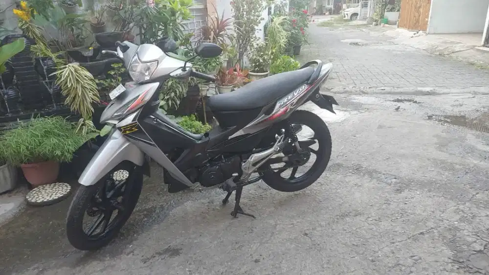 HONDA REVO SAMPAN CW 2007