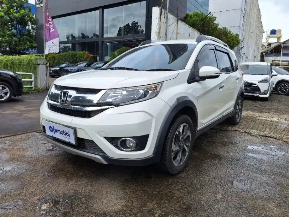 Honda BR-V 1.5 E Bensin-AT 2017 Putih CAFJD