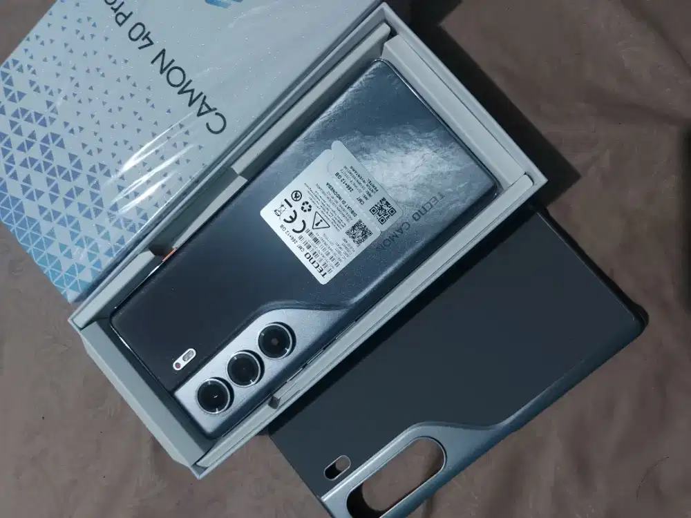 Jual Tecno Comon 40 Pro 5G 12/256 Like New