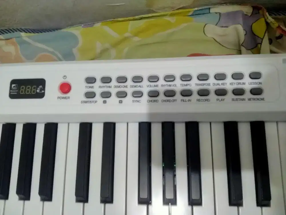 Piano lipat portabel kawes 88 tuts mulus bgt hanya buka dus aja