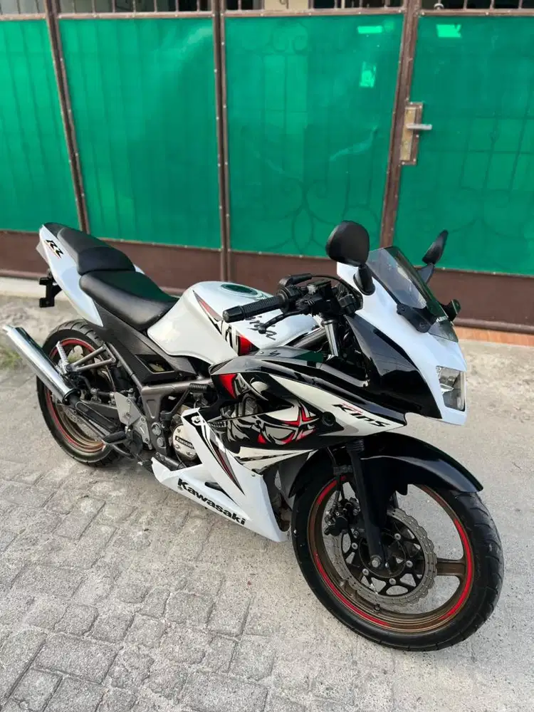 Ninja RR New 2013 putih