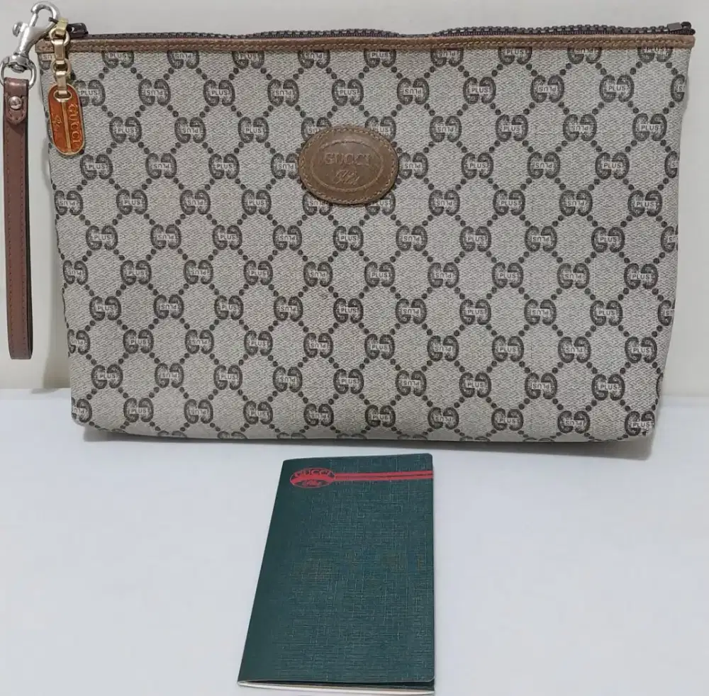 Gucci Plus Clutch 100% Authentic