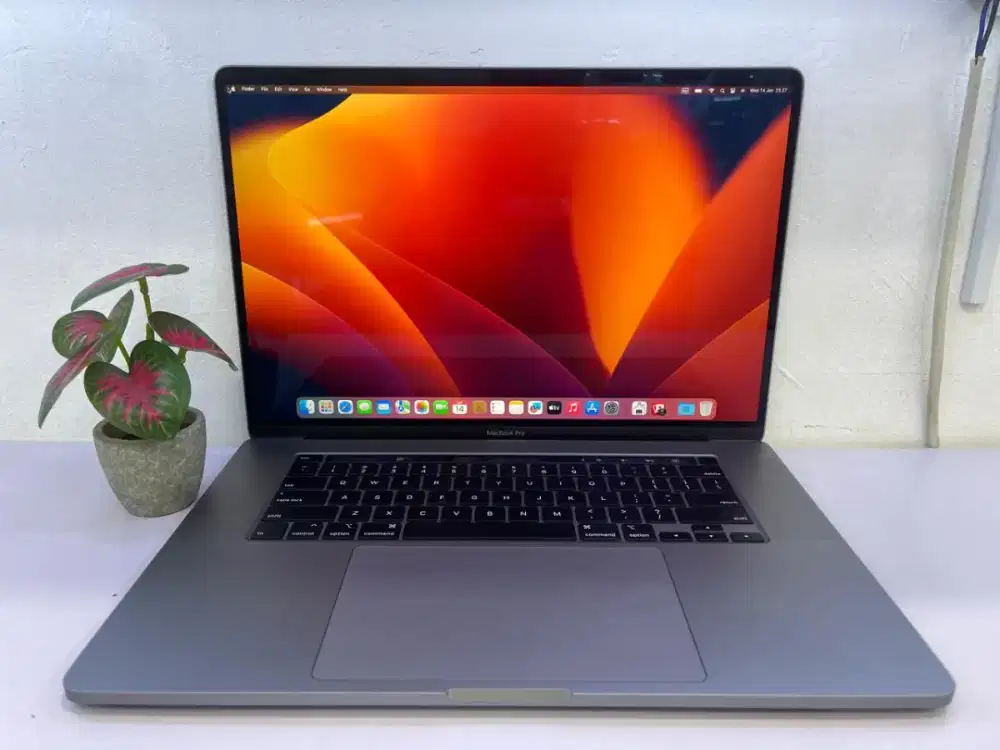 Macbook Pro TB 16 inch 2019 Core i7 - 2,6GHz RAM 16GB SSD 512GB
