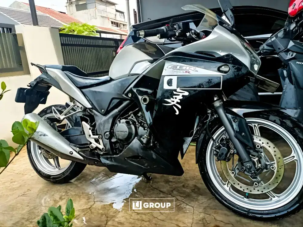 FOR SALE!! Honda CBR250R CBU Thailand 2011