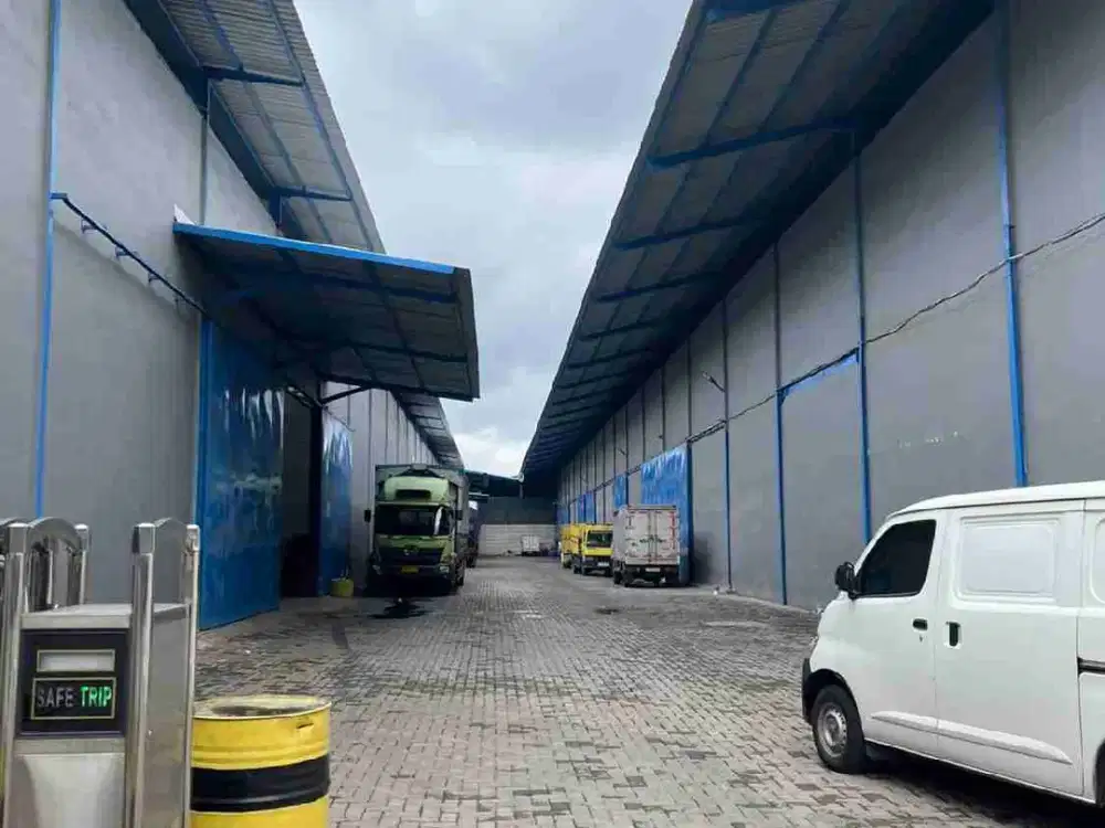 DISEWAKAN GUDANG DI DAAN MOGOT TANGERANG ( NEMPEL JAKBAR )