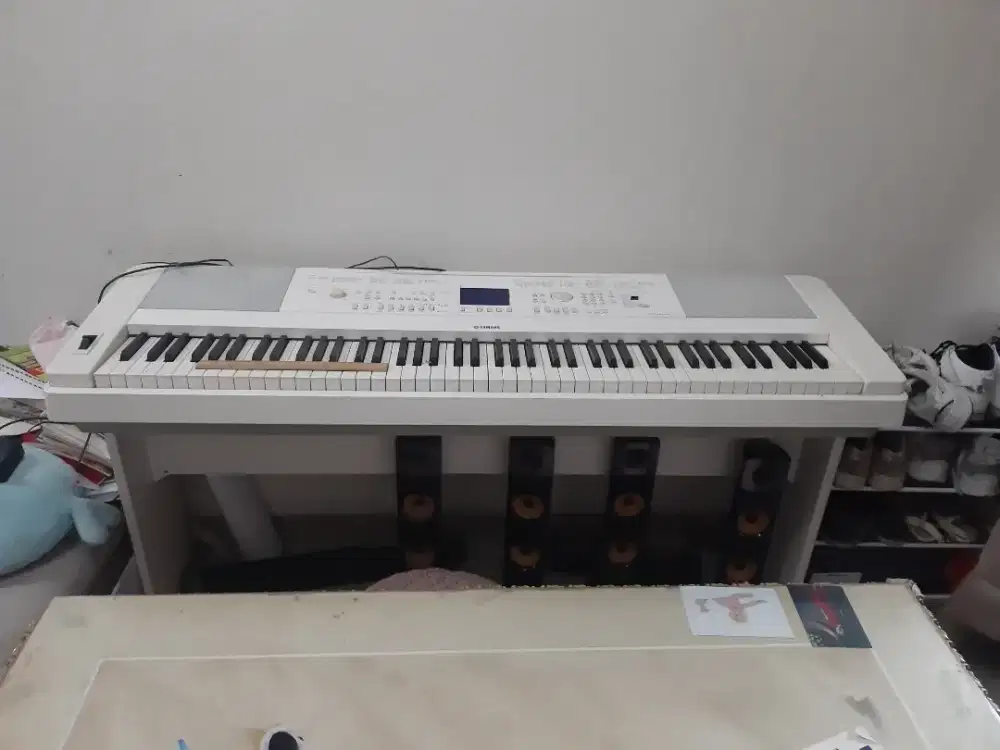 Keyboard Yamaha DGX-660