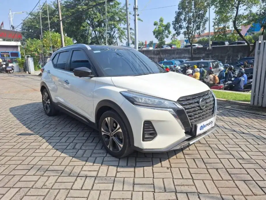DP RINGAN Nissan Kicks 1.2 Bensin-AT 2021 Putih CHFIB
