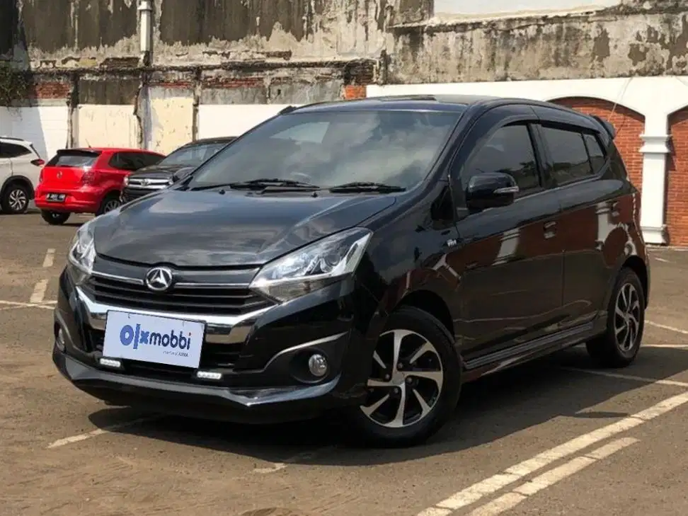 TDP 6,JT Daihatsu Ayla 1.2 R Deluxe Bensin-AT Hitam 2017
