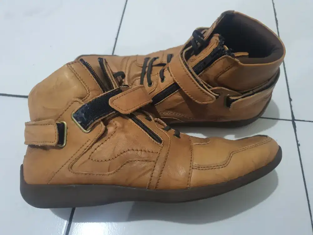 Sepatu Gino Mariani Elario 3