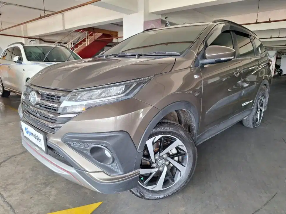 DP RINGAN Toyota Rush 1.5 TRD Sportivo Bensin-AT 2018 Coklat CJYBB