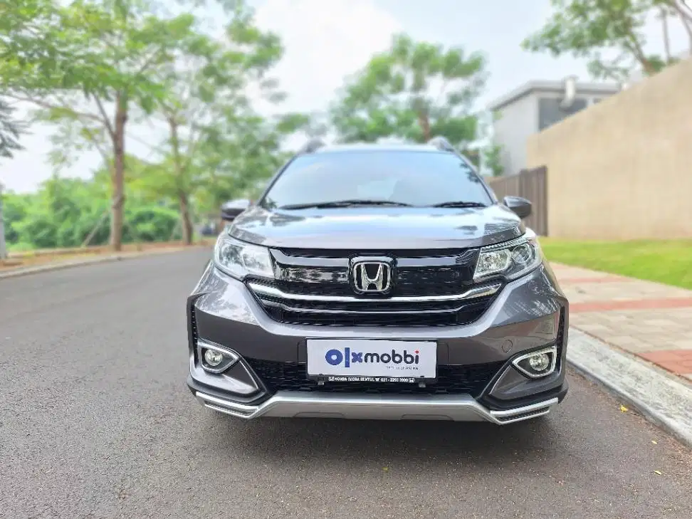DP RINGAN Honda BR-V 1.5 Prestige Bensin-AT 2022 Abu CAJSD