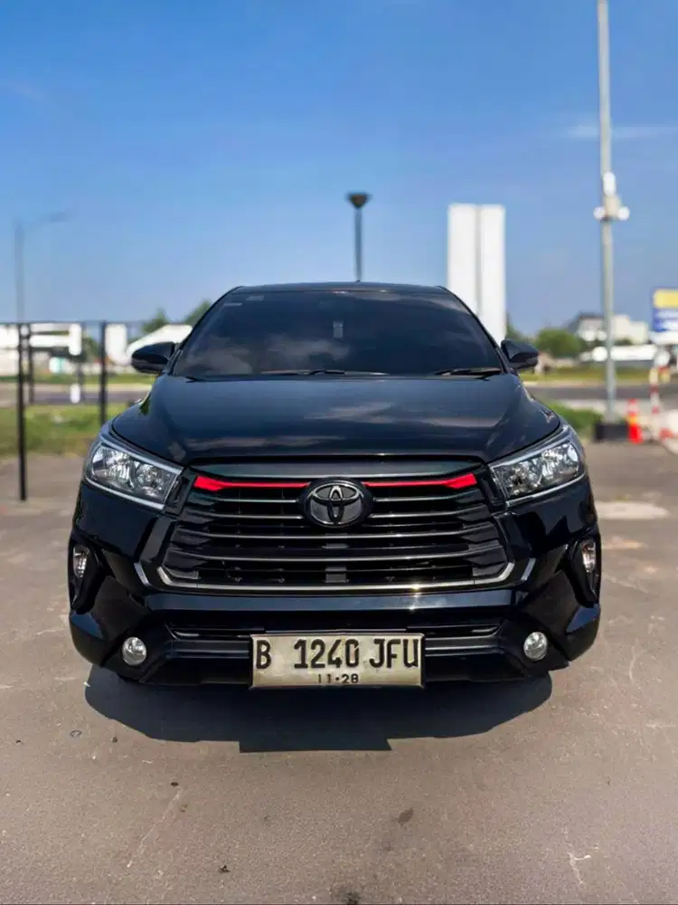 INNOVA REBORN METIC DIESEL 2.4 G AT 2023 HITAM