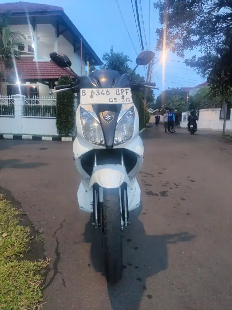 jual motor Suzuki skywave lengkap pajak hidup