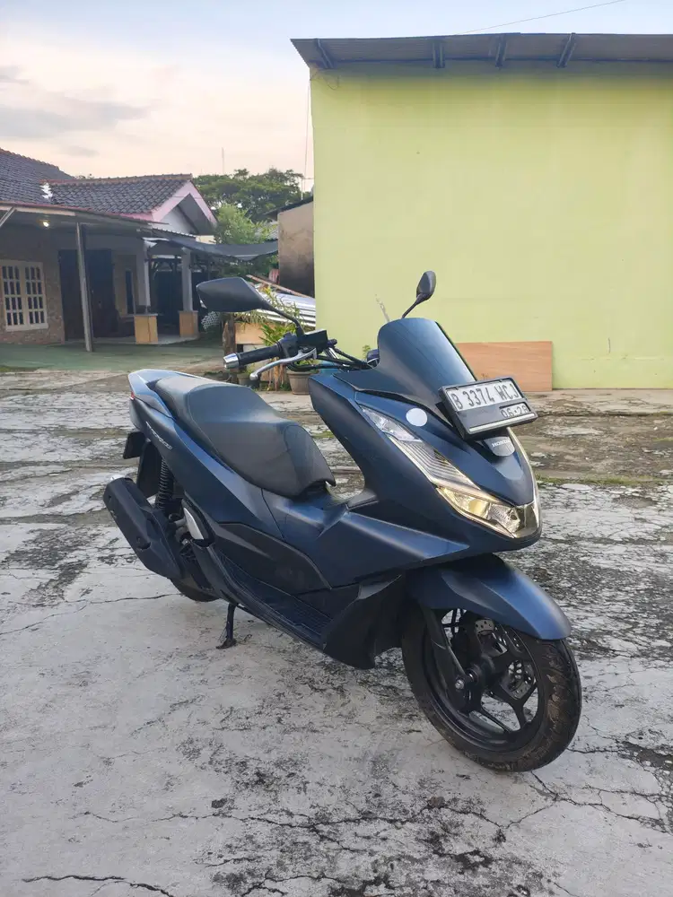 Honda PCX 160cc Mesin standar 2023 JOSS