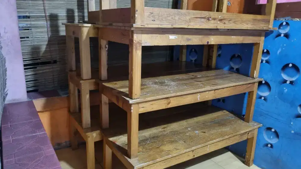 Meja Lesehan/Meja makan