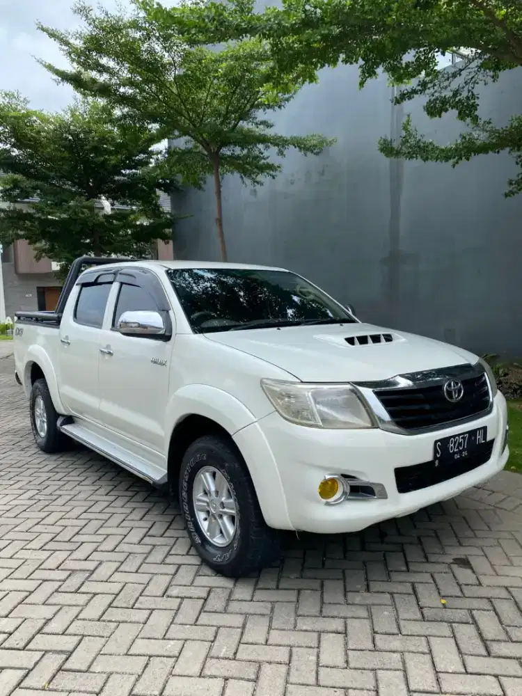Hilux double cabin G 2012