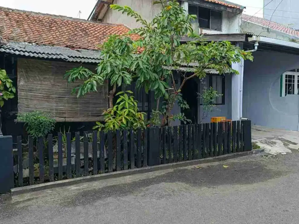 Dijual cepat rumah murah 600 jutaan di Komplek Ciwastra Margacinta Buahbatu Kota Bandung