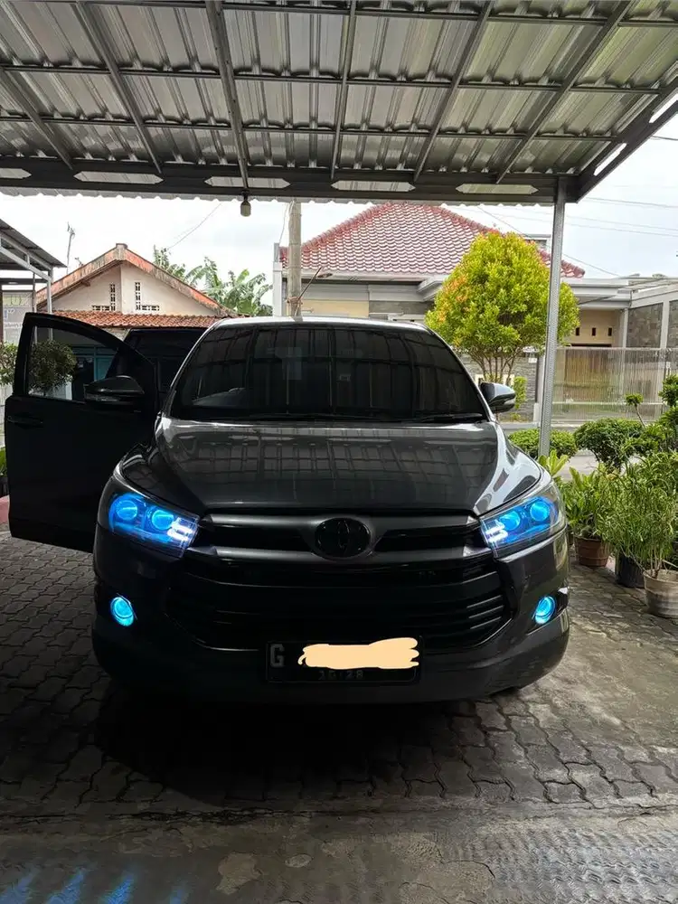 Innova disel matic V 2016