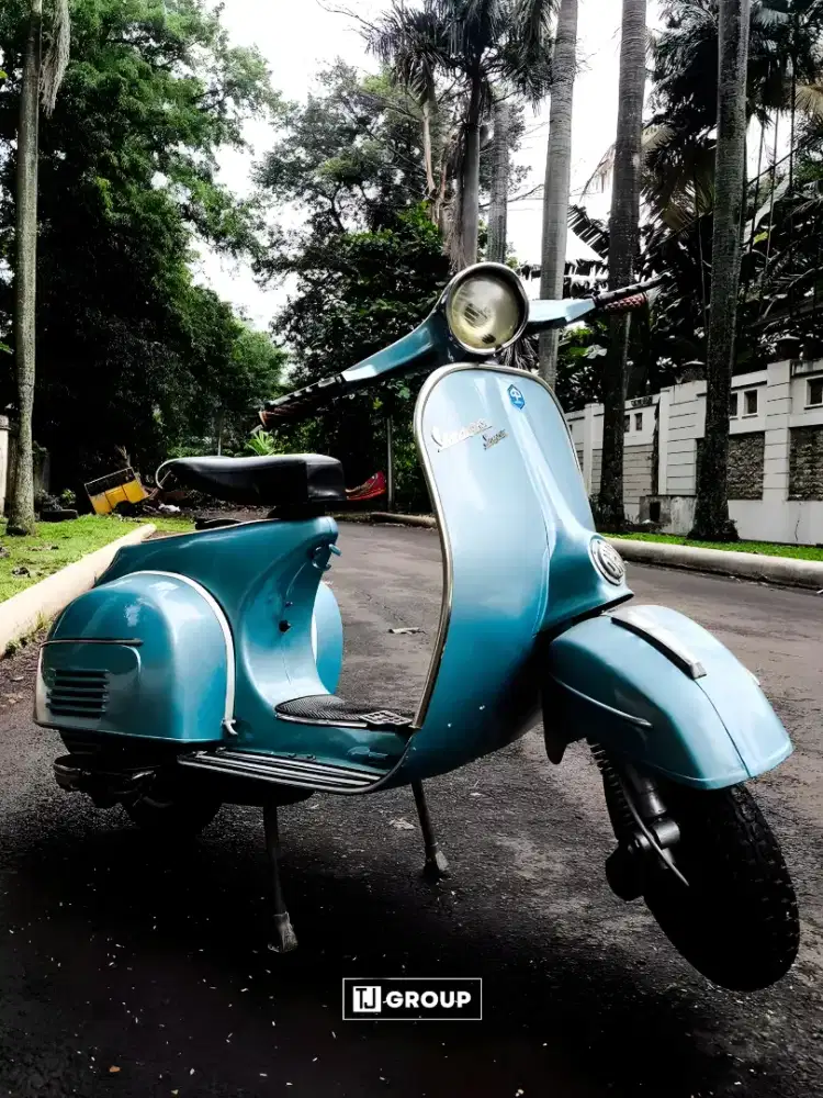 FOR SALE!! Vespa Super 150 1972