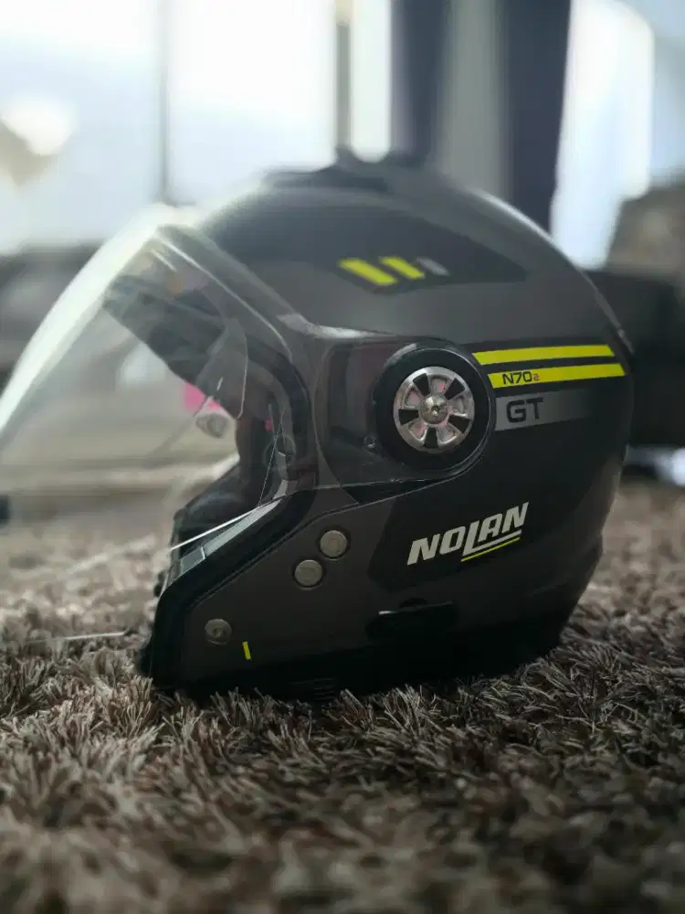 Dijual Helm Nolan N70-2 GT Original Italy
Kondisi sangat bagus