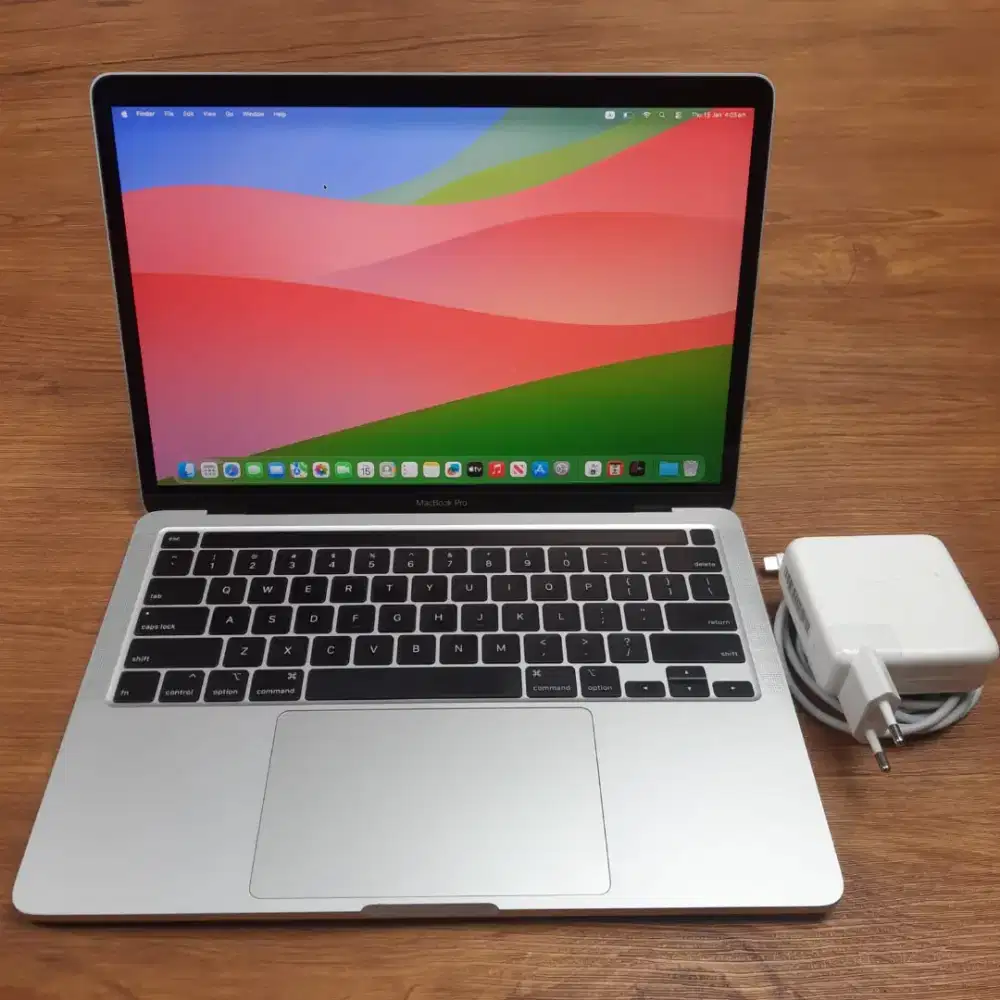 Macbook pro 2020 touchbar 13 inch ram 16gb ssd 512gb core i5 bisa cod