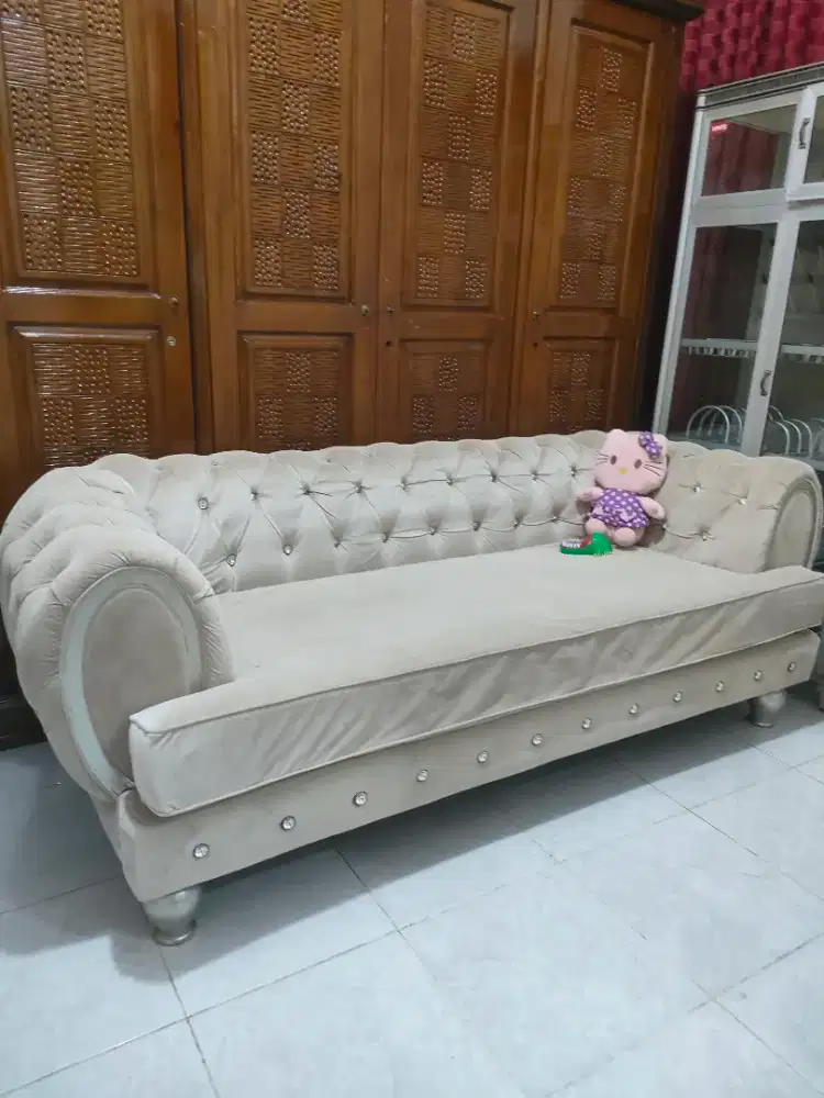 SOFA MEWAH SINGLE TEMPAHAN