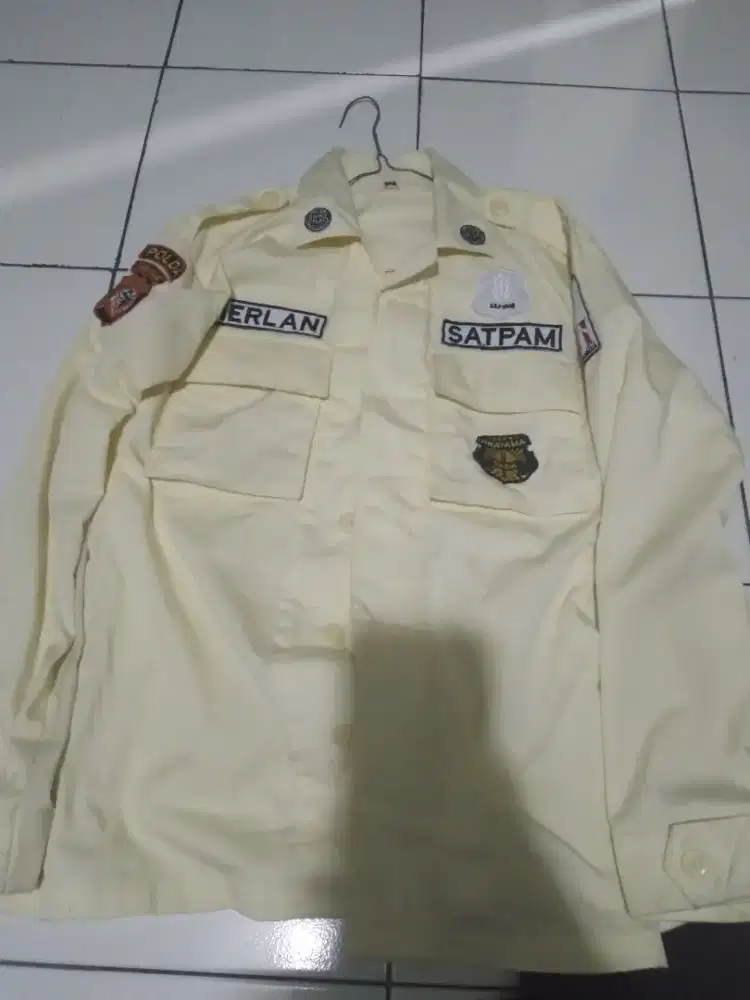 Seragam satpam lengkap full set