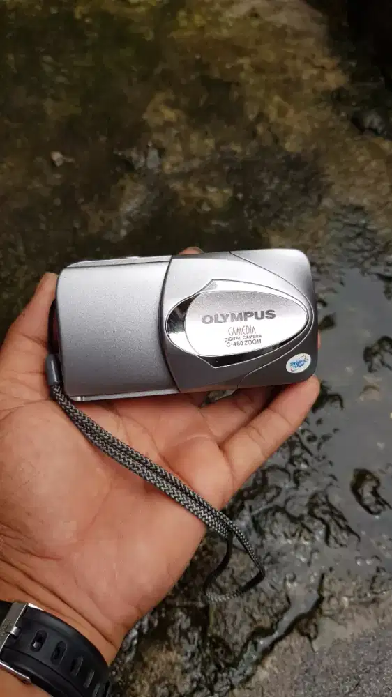 Olympus camedia c460
