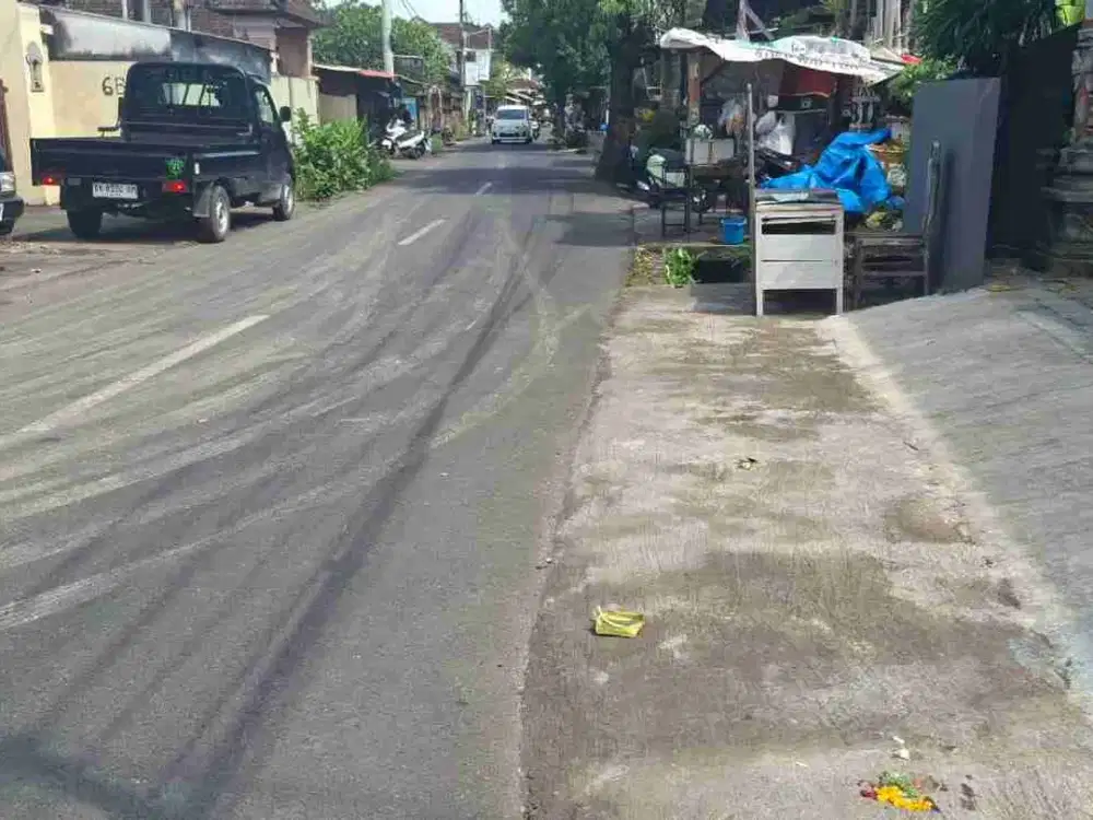 Di jual tanah isi gudang jalan Tukad Pancoran , Denpasar , Bali