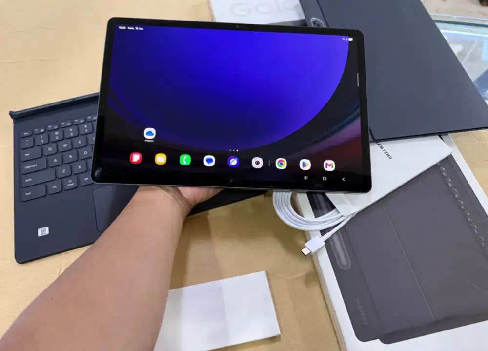 Samsung Galaxy Tab S9 Plus 5G 12/256GB Fullset Keyboard Ori Mulus