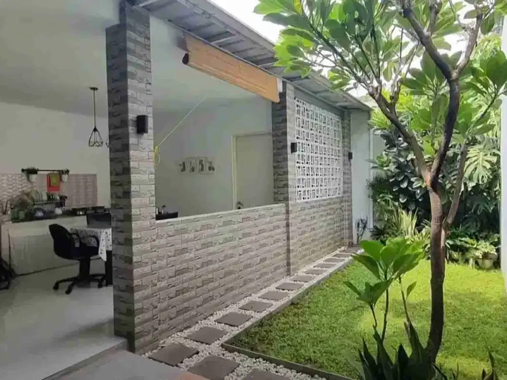 Rumah Adem Siap Huni 2 Lantai, Dalam Cluster Visana, The Savia BSD 
Harga dibawah Pasar, Jual Cepat.