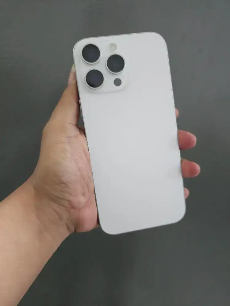 IPHONE 16 PROMAX RESMI IBIX WARNA SILVER MULUSSS BH 100% FULL ORI