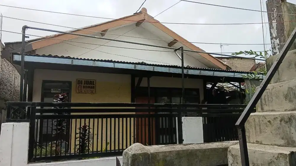 Dijual Rumah Hunian Adem Ayem Strategis Bandung Kota