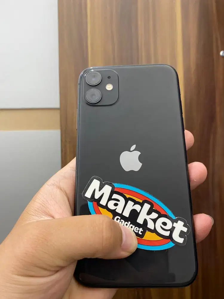 iPhone 11 Garansi resmi