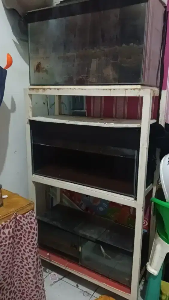 Bismillah...D Jual Aquarium & Raknya...