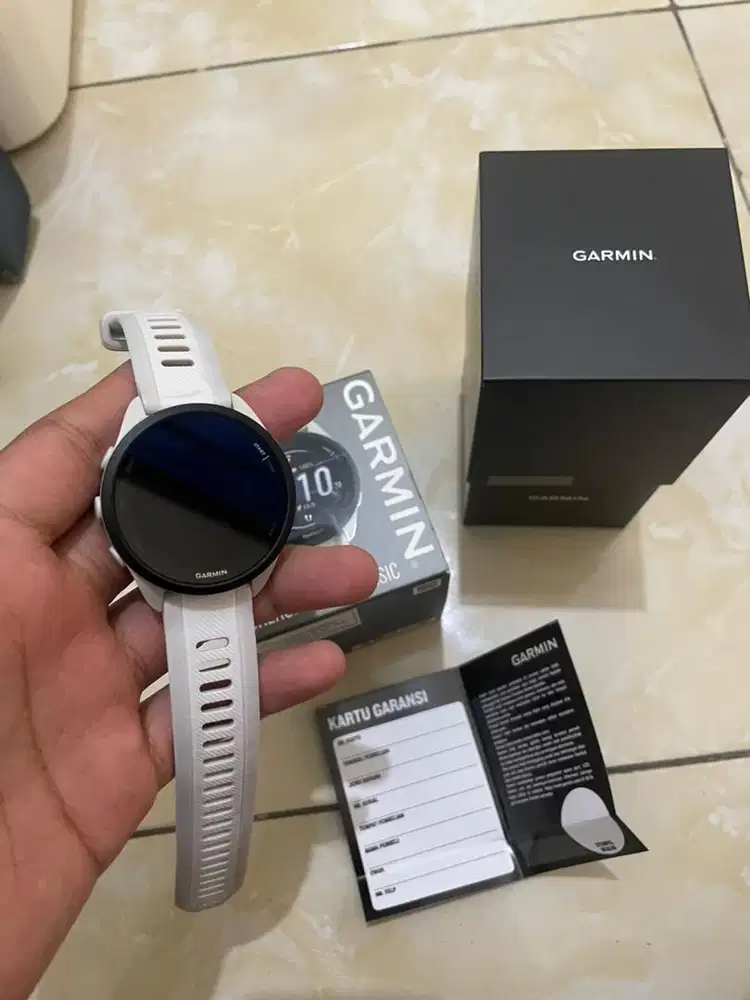 Garmin Forerunner 165 Music