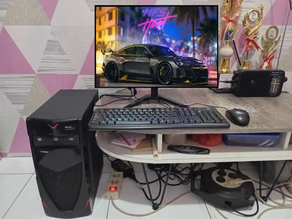 PC GAMING DESIGN + LCD + RAM 8 GB + VGA 1 GB + HD 500 GB + GAMES APP