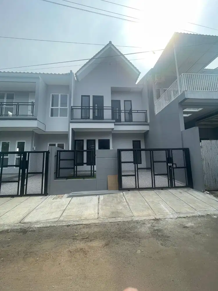 Jual Rumah Bagus komplek elite BSD tangerang selatan