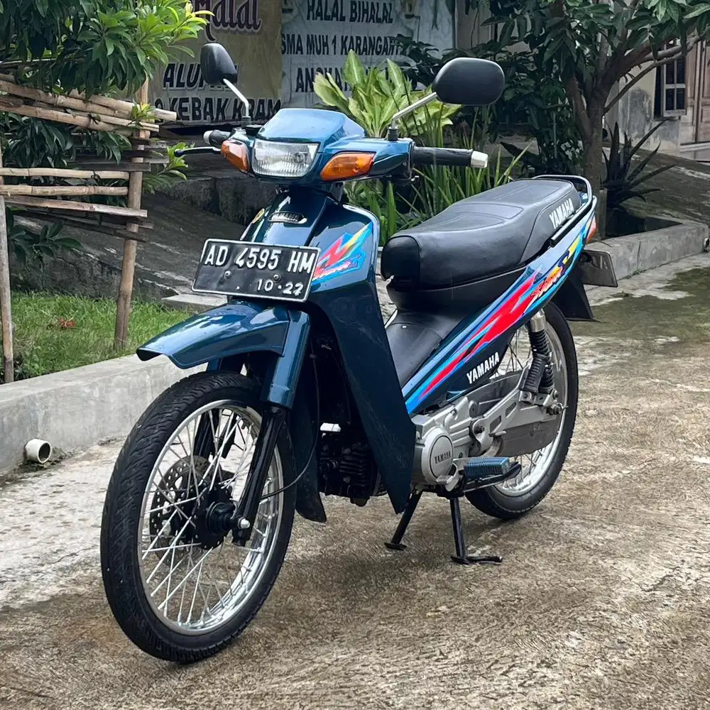Yamaha Sigma Biru
