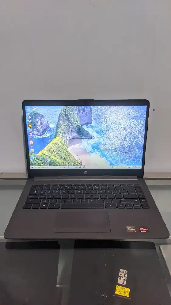 Laptop hp 245 g8 ryzen 5