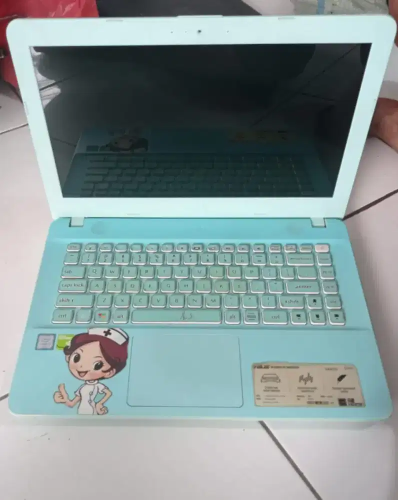 Asus x441u laptop 14 like'new (mulus seperti baru) Fullset.