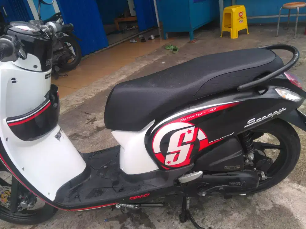 Honda Scoopy ISS cw fi B bks kota pajak hidup