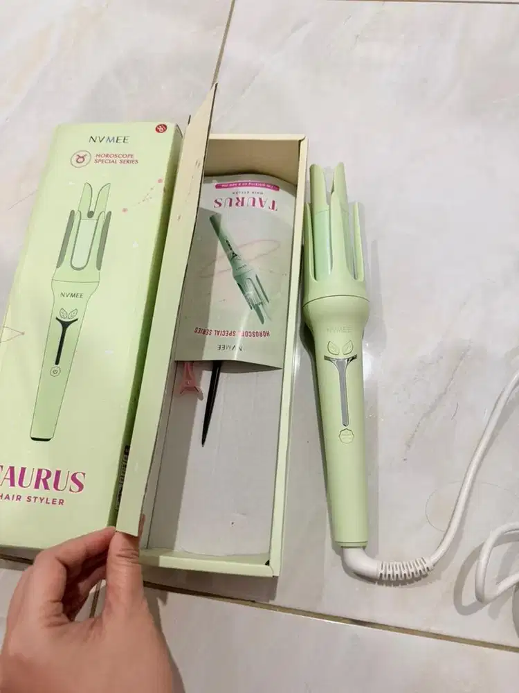 Catok curly otomatis nvmee taurus