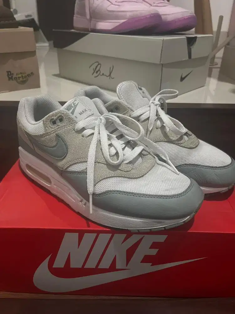 SEPATU NIKE AIR MAX 1 WHITE MICA GREEN