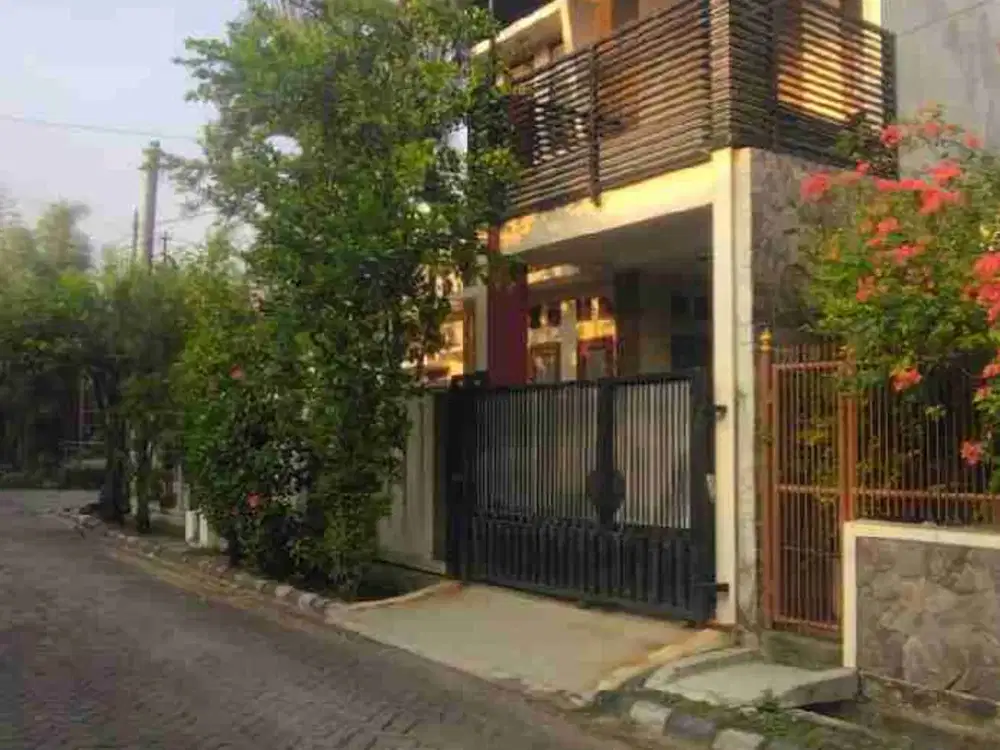 Dijual rumah siap huni terawat di griya Bintara indah Bekasi Barat