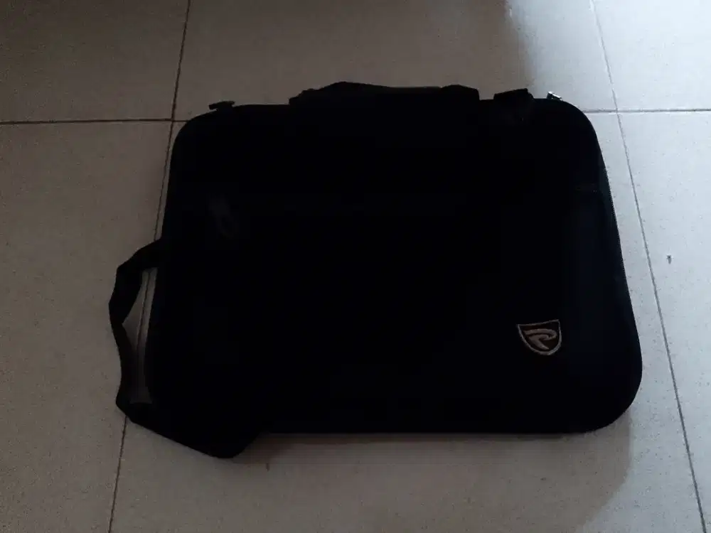 Jual 2 buah tas laptop