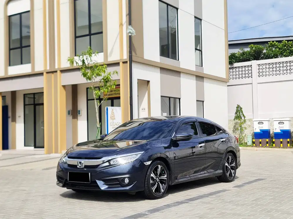 Km=63k PAJAK=JULi genap Bunga=5% Honda Civic ES Sedan 2018 Civic 2018